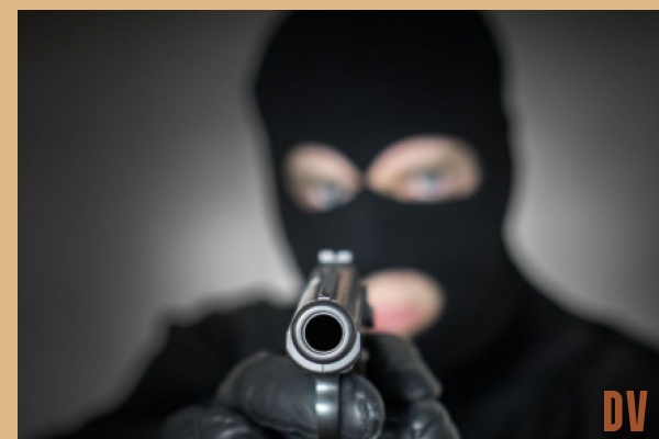 Täter